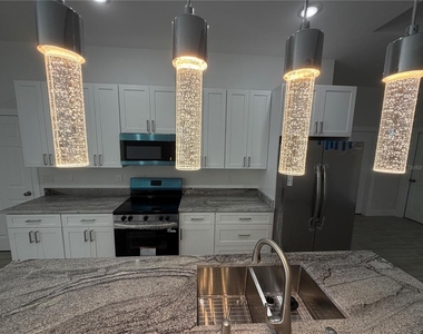 358 Albatross Road - Photo Thumbnail 16