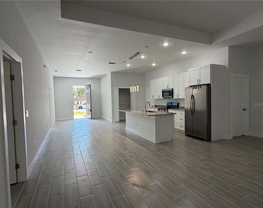 358 Albatross Road - Photo Thumbnail 9