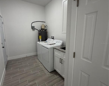 358 Albatross Road - Photo Thumbnail 21