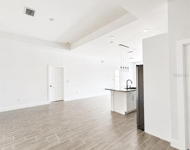 358 Albatross Road - Photo Thumbnail 4