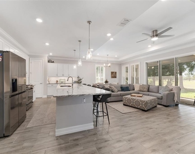 4306 Nw 54th Terrace - Photo Thumbnail 16