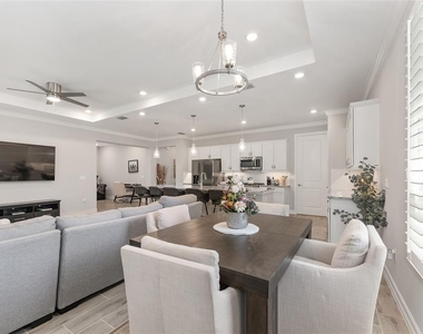 4306 Nw 54th Terrace - Photo Thumbnail 12