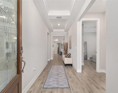 4306 Nw 54th Terrace - Photo Thumbnail 3
