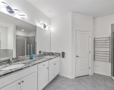 4395 Nw 55th Terrace - Photo Thumbnail 10