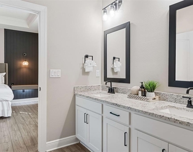 7796 Somersworth Drive - Photo Thumbnail 18