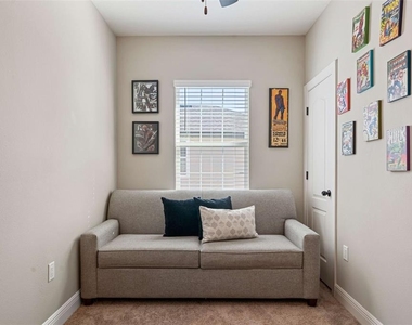 7796 Somersworth Drive - Photo Thumbnail 31