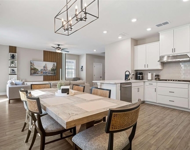 7796 Somersworth Drive - Photo Thumbnail 10