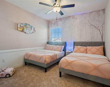 7796 Somersworth Drive - Photo Thumbnail 25