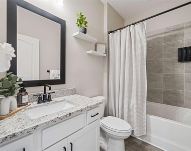 7796 Somersworth Drive - Photo Thumbnail 28
