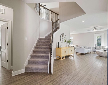 7796 Somersworth Drive - Photo Thumbnail 33