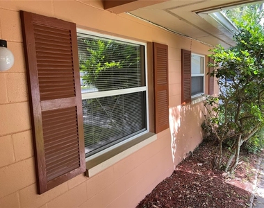 3706 Nw 45th Street - Photo Thumbnail 8