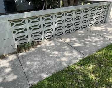 3706 Nw 45th Street - Photo Thumbnail 3