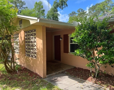 3706 Nw 45th Street - Photo Thumbnail 7