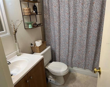 3706 Nw 45th Street - Photo Thumbnail 14