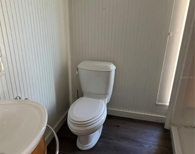 7306 Earlwood Avenue - Photo Thumbnail 5