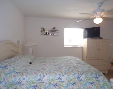27097 Omni Lane - Photo Thumbnail 14