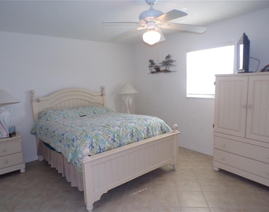 27097 Omni Lane - Photo Thumbnail 13