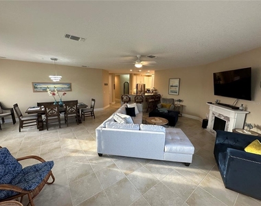3412 79th Street Circle W - Photo Thumbnail 7