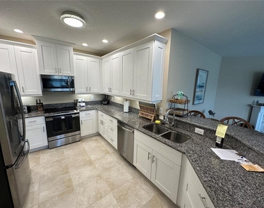 3412 79th Street Circle W - Photo Thumbnail 2