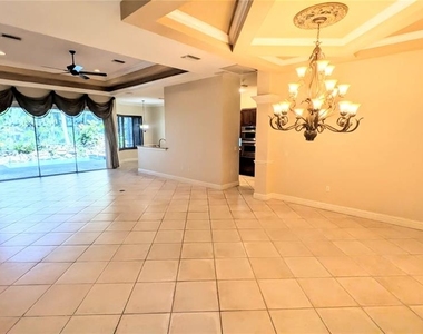 124 Turquoise Lane - Photo Thumbnail 6