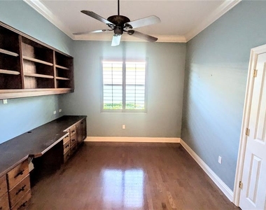 124 Turquoise Lane - Photo Thumbnail 40