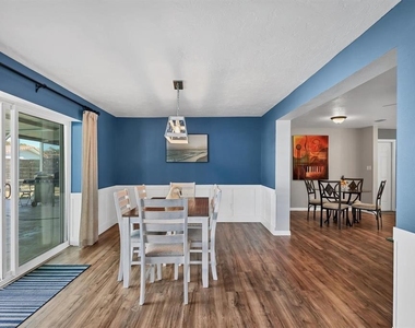 3425 Fairview Drive - Photo Thumbnail 16