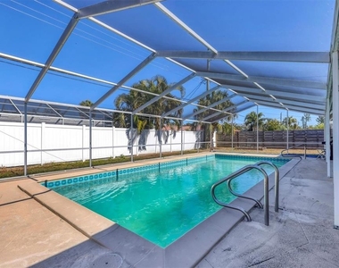3425 Fairview Drive - Photo Thumbnail 36