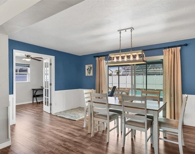 3425 Fairview Drive - Photo Thumbnail 18