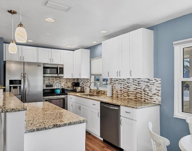 3425 Fairview Drive - Photo Thumbnail 11