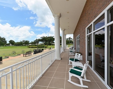 5811 White Oak Bayou Court - Photo Thumbnail 46