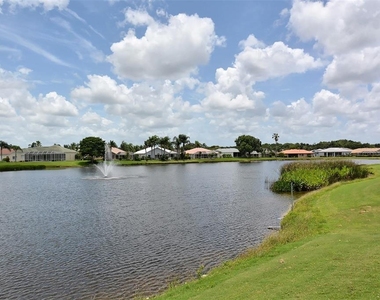5811 White Oak Bayou Court - Photo Thumbnail 53