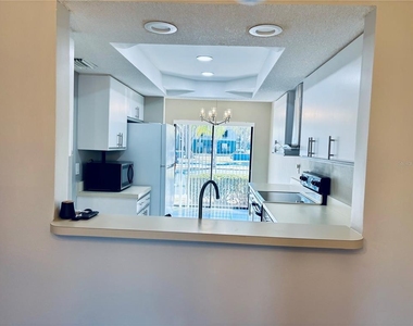 6211 Timber Lake Drive - Photo Thumbnail 6