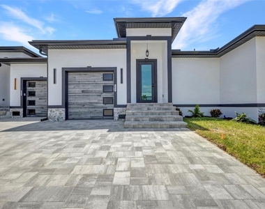 1327 Wesley Drive - Photo Thumbnail 1