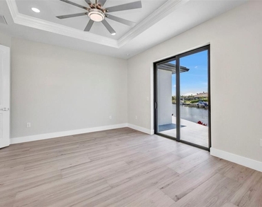 1327 Wesley Drive - Photo Thumbnail 20