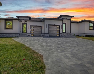 1327 Wesley Drive - Photo Thumbnail 47