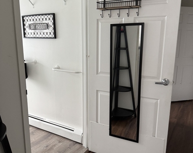 124 Court Street - Photo Thumbnail 21