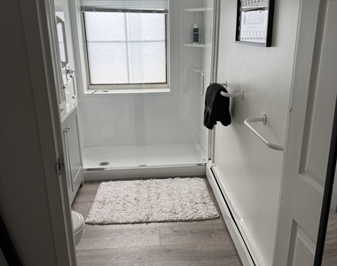 124 Court Street - Photo Thumbnail 22