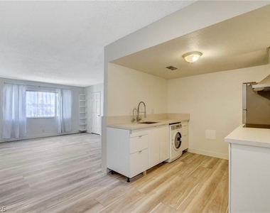 3841 Daisy Street - Photo Thumbnail 13