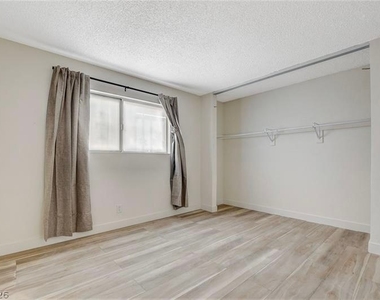 3841 Daisy Street - Photo Thumbnail 21