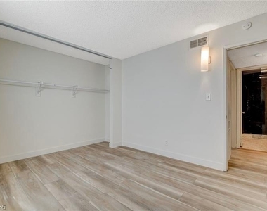 3841 Daisy Street - Photo Thumbnail 20