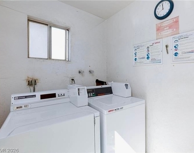 3841 Daisy Street - Photo Thumbnail 28