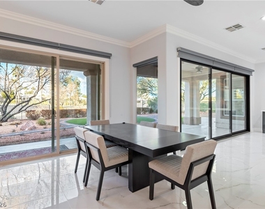 10534 Mandarino Avenue - Photo Thumbnail 13