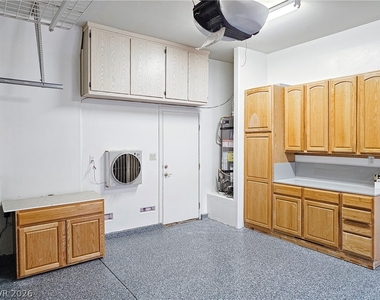 10534 Mandarino Avenue - Photo Thumbnail 21
