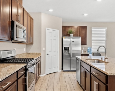 5347 Boschetto Street - Photo Thumbnail 5