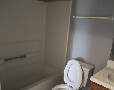 5508 Moriah Lane - Photo Thumbnail 21