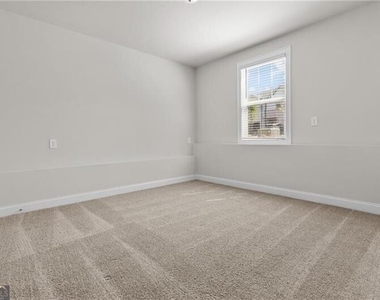 3614 Shore Wood Avenue - Photo Thumbnail 35