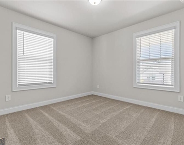 3614 Shore Wood Avenue - Photo Thumbnail 27