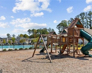 3614 Shore Wood Avenue - Photo Thumbnail 45