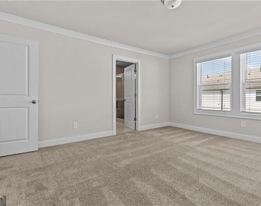 3614 Shore Wood Avenue - Photo Thumbnail 21