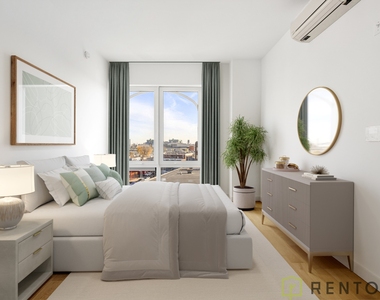 210 Greenpoint Avenue - Photo Thumbnail 2